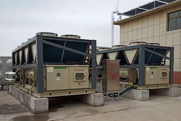 内蒙古 嘎鲁图收费站